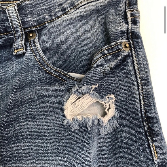 Abercrombie & Fitch Super skinny distressed denim - Picture 3 of 14